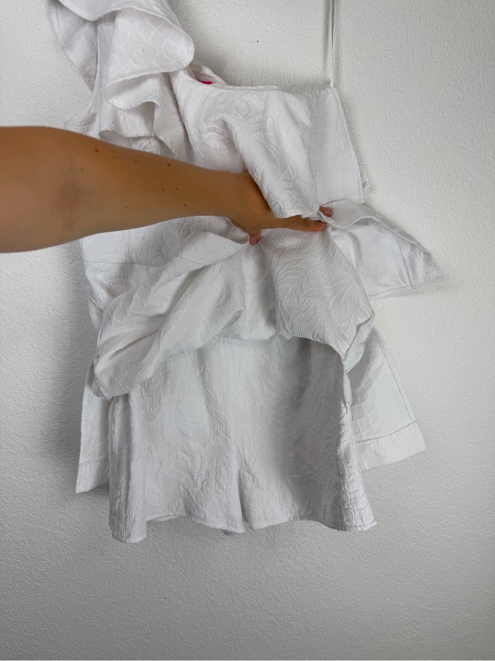Lilly Pulitzer Kipton One-Shoulder Romper Ruffle Shoulder White 10 - Picture 11 of 15